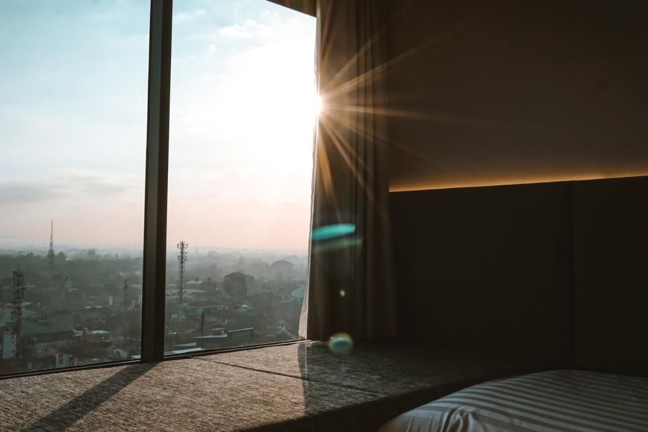 Pulang Ke Uttara Hotel Kejayan Buitenkant foto